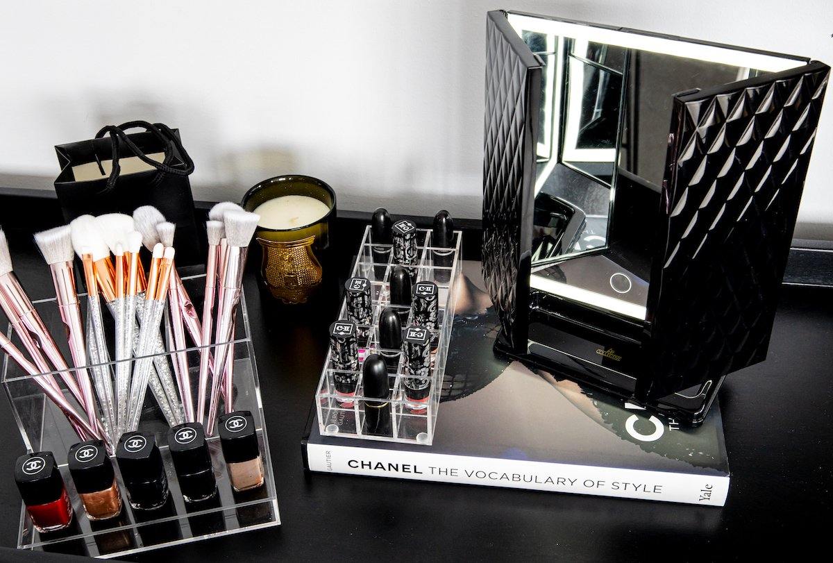 STAR 24 Lipstick Holder - NEW STAR AUSTRALIA